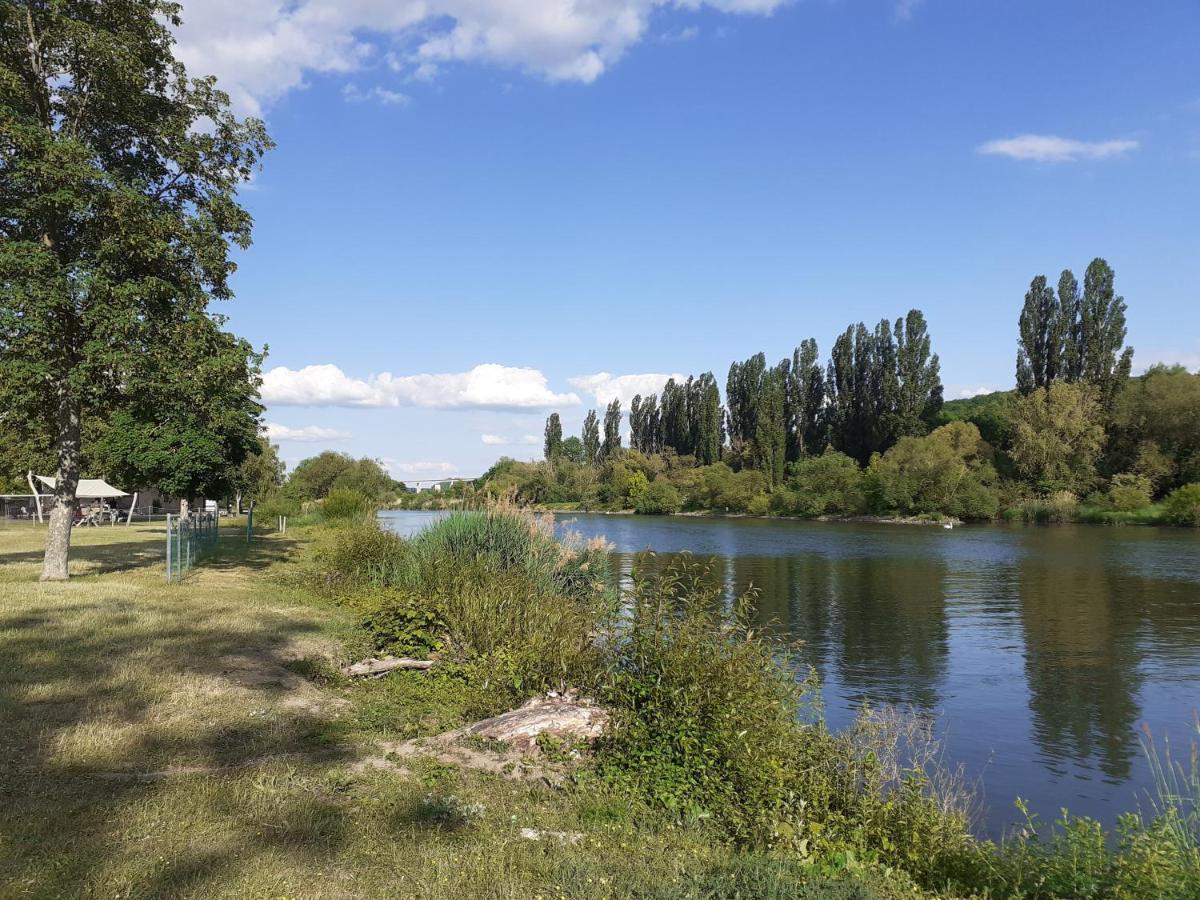 Main Idyll